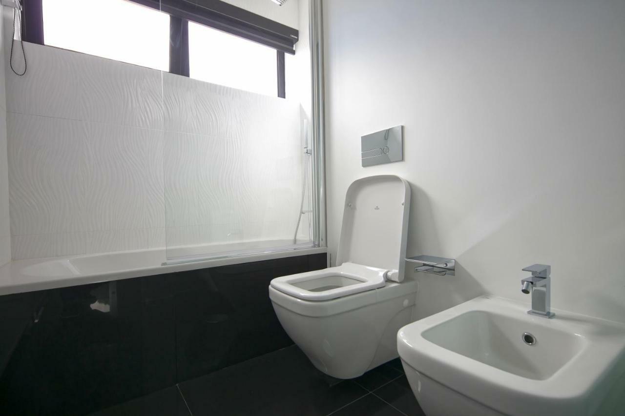 Spacious Luxury Holiday Apartment With A Great View, Funchal, Free Wifi And Parking Eksteriør billede