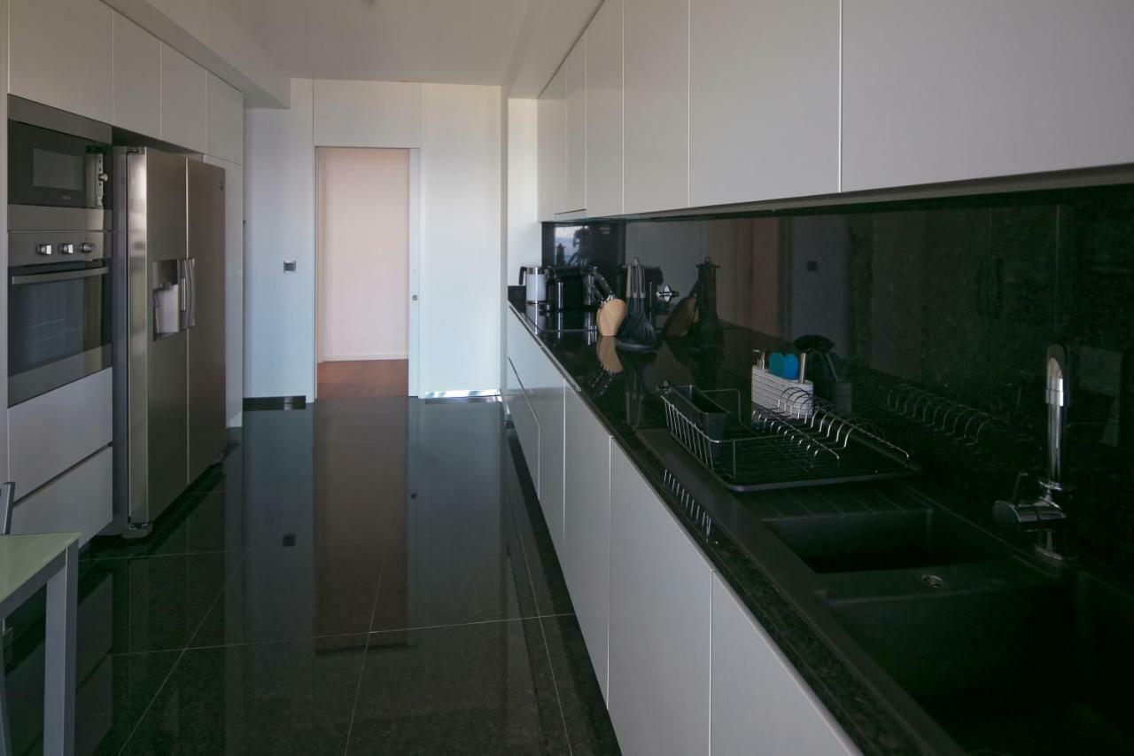 Spacious Luxury Holiday Apartment With A Great View, Funchal, Free Wifi And Parking Eksteriør billede